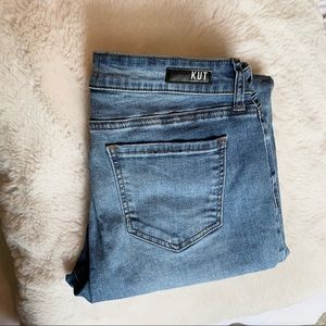 Kut from the Kloth Relaxed Fit Skinny Jeans